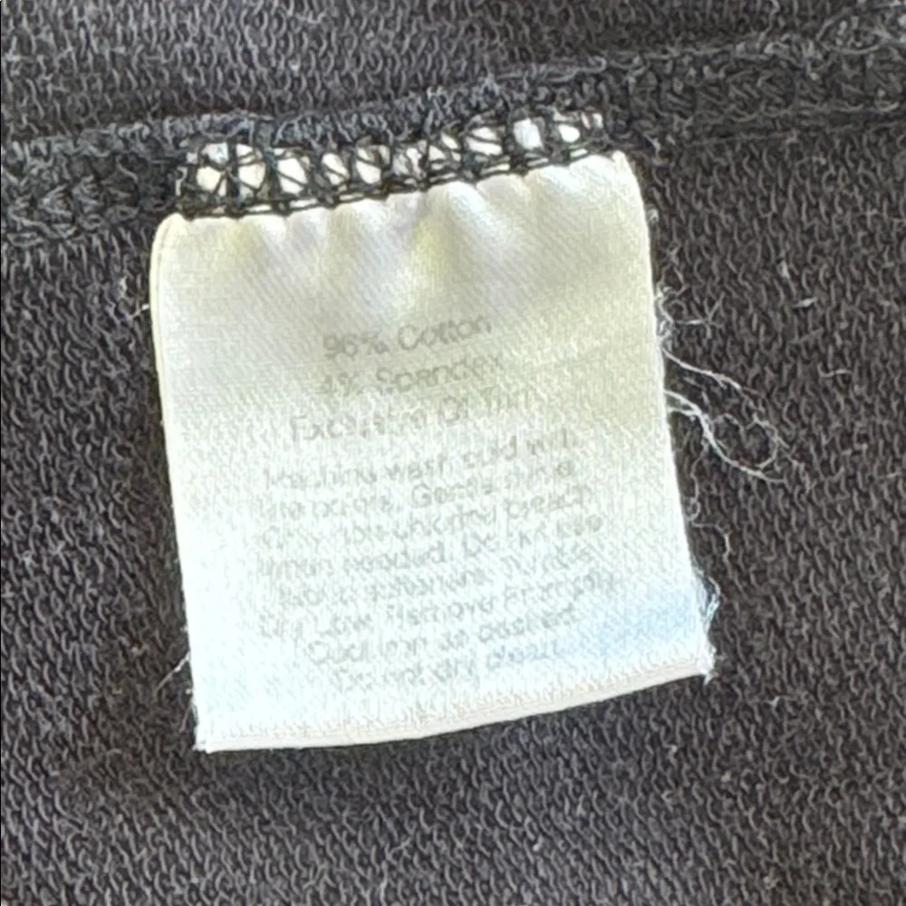 Eddie Bauer black mid rise crop length drawstring waist sweatpants size small